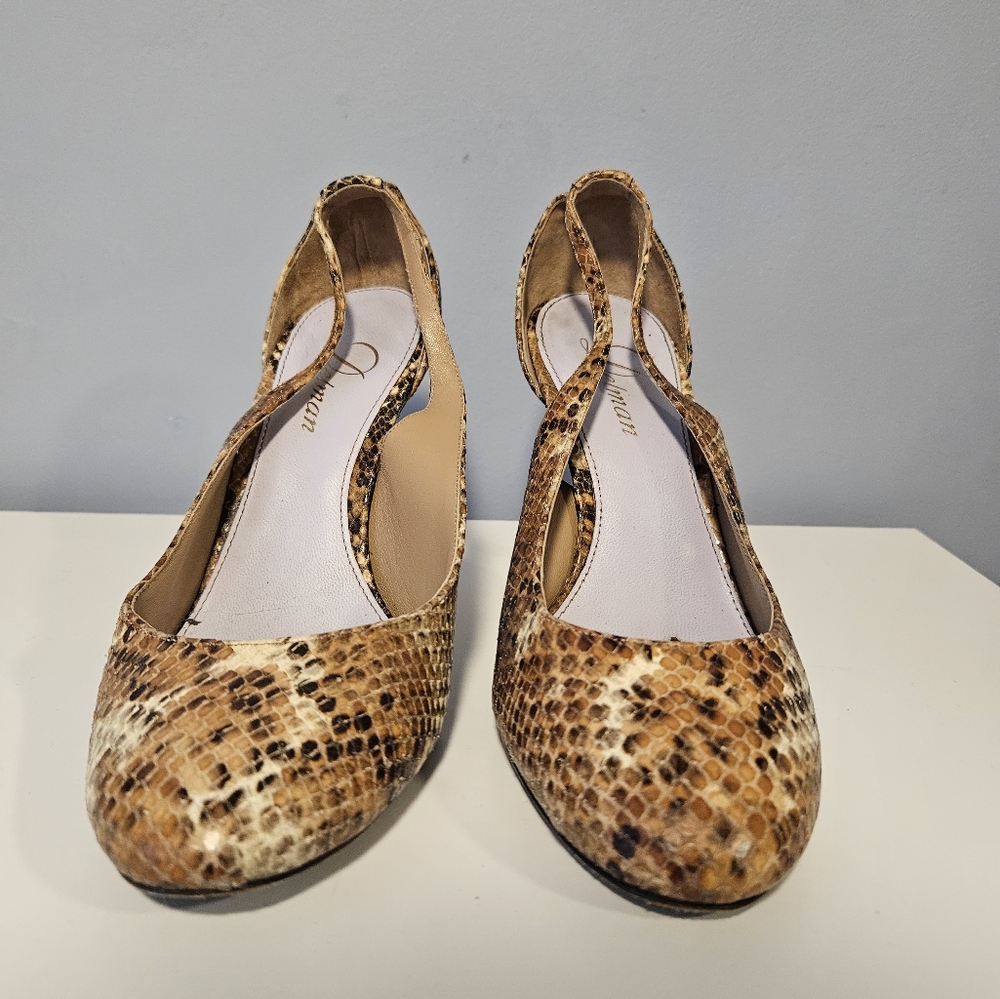 Delman Women's Tan Snakeskin Shoes